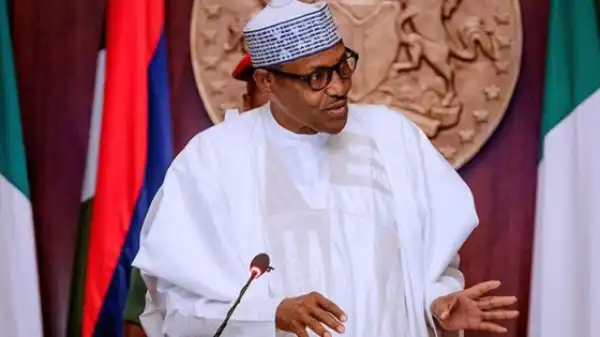 Buhari Meets With NLC, Reveals His Plan To Pay N30,000 Minimum Wage